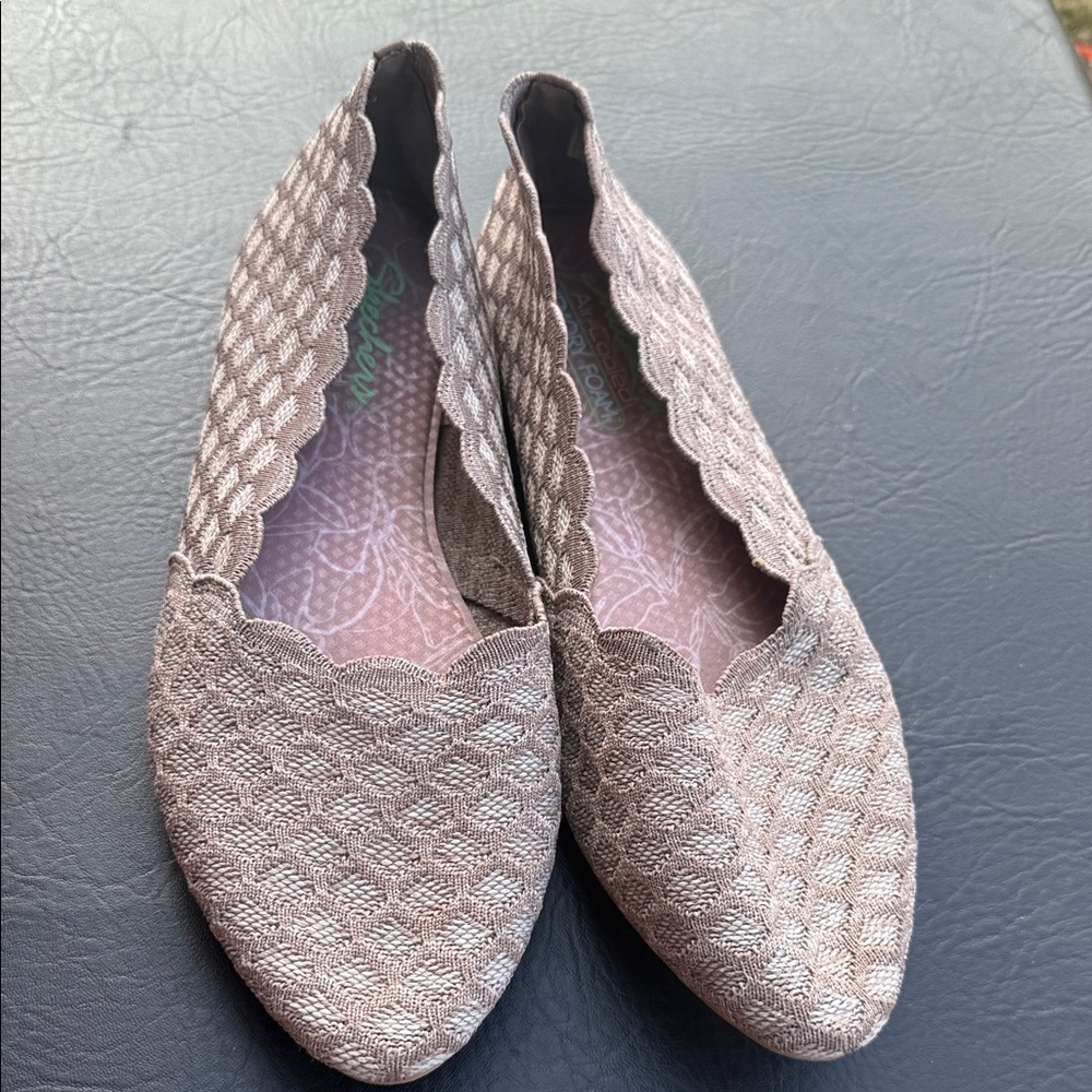 Skechers Women's Scalloped Flats in Light Brown - Picture 2 of 5